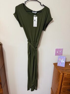 Dress NWT size M